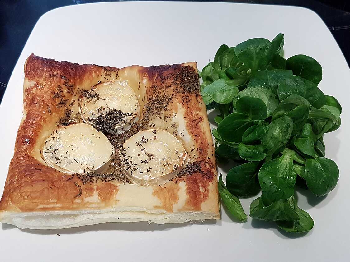 Recette de Feuilleté chèvre thym miel