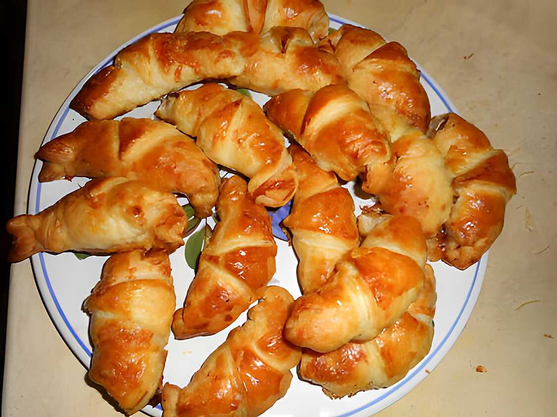 Recette de Croissant au jambon et fromage par jeanmerode