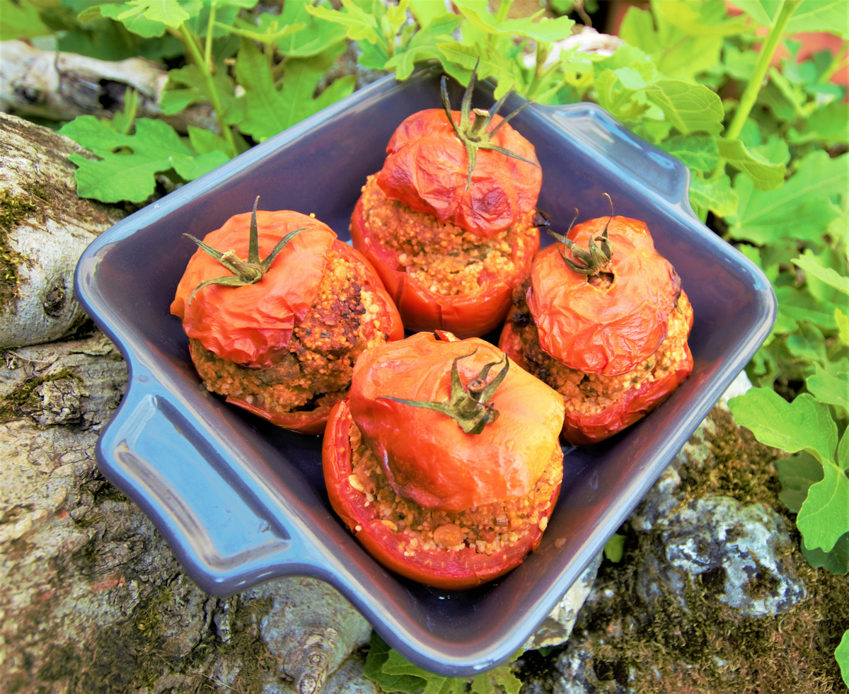 recette TOMATES FARCIES (FARCE /VEAU CEREALES/ PULPE TOMATES)