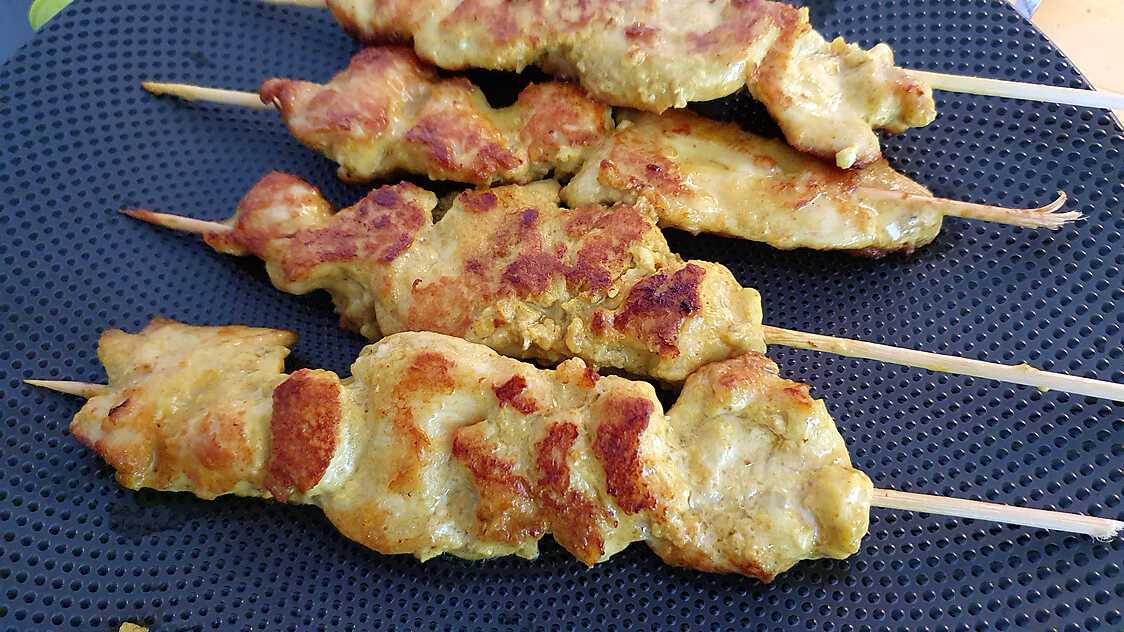 Recette De Brochettes De Poulet Satay (Recette Thaïlandaise)