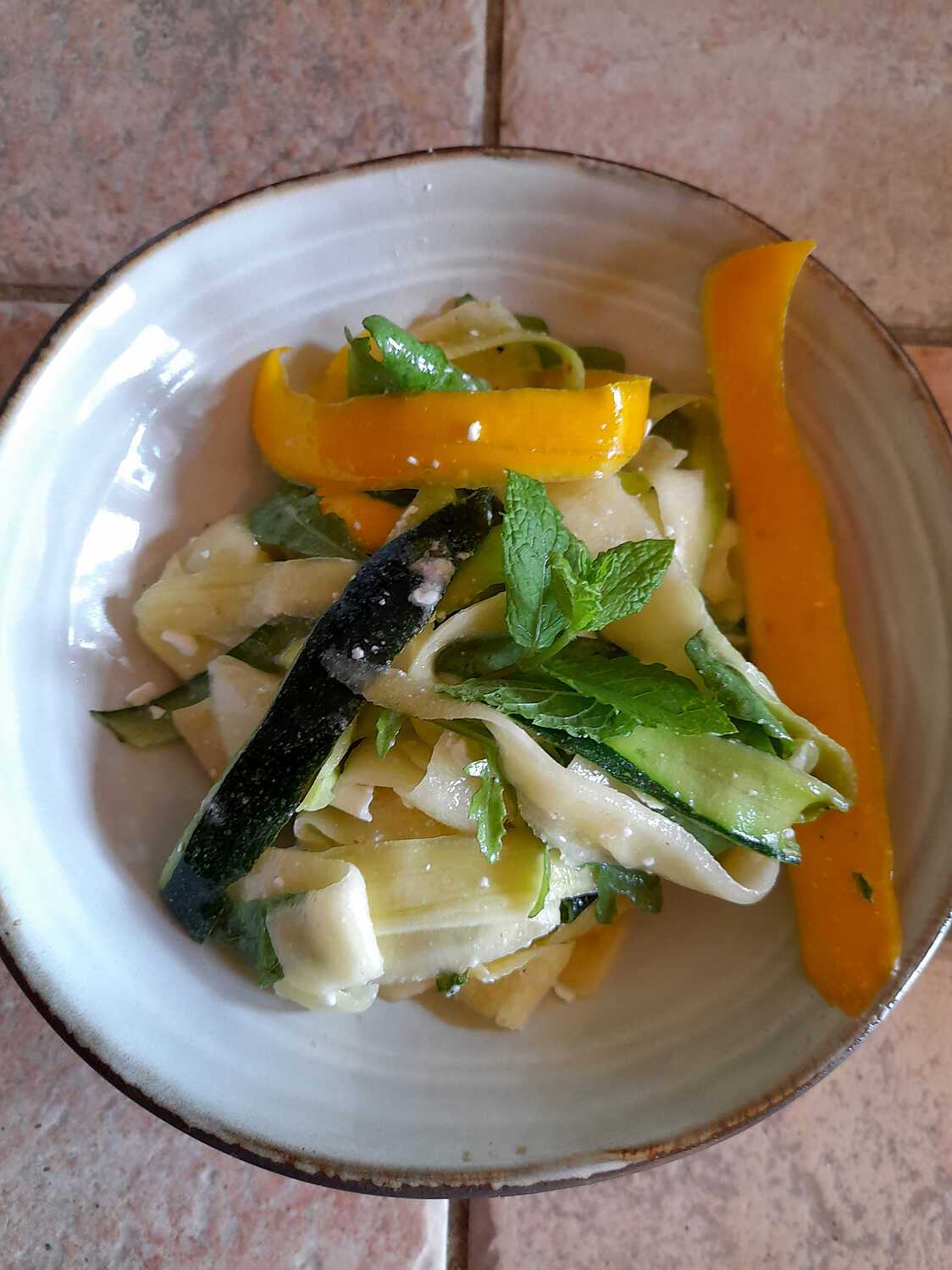 Recette De Salade De Courgettes Par Nouja