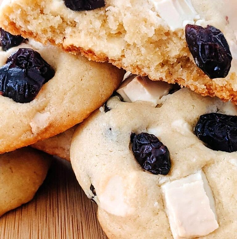 recette Cookies au chocolat blanc et cranberries pour le goûter