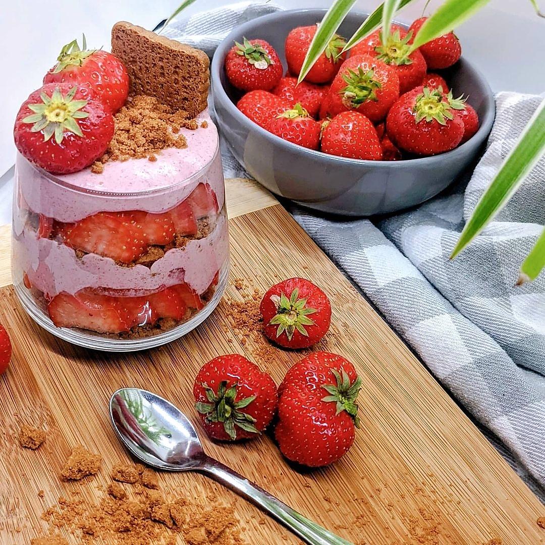 recette Verrines express Fraises et spéculoos