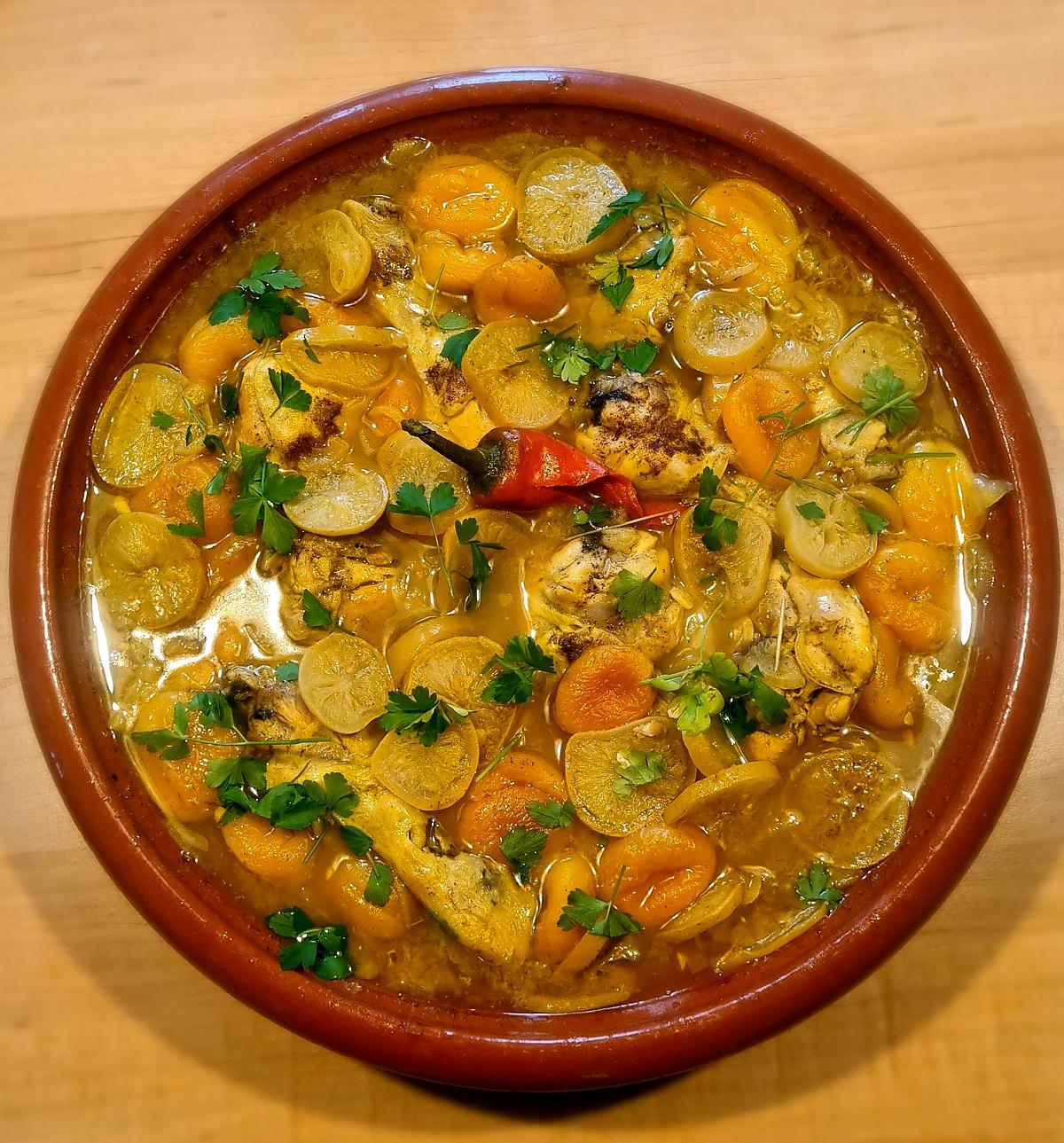 recette Tajine de poulet aux abricots et citrons confits