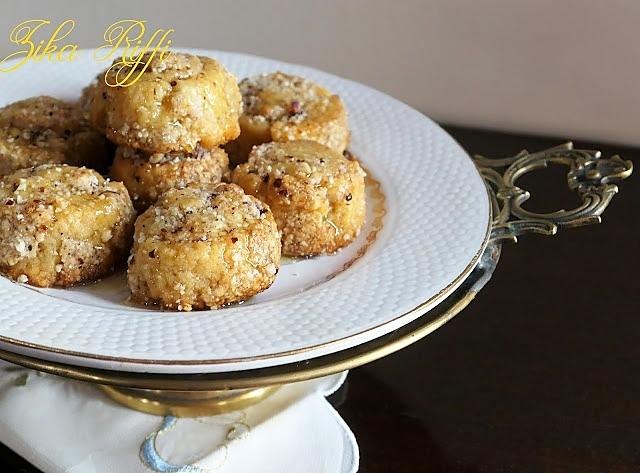 recette MKI3DAT- M'KIEDETTES- ATEAUX ALGERIENS AUX AMANDES ET AU MIEL