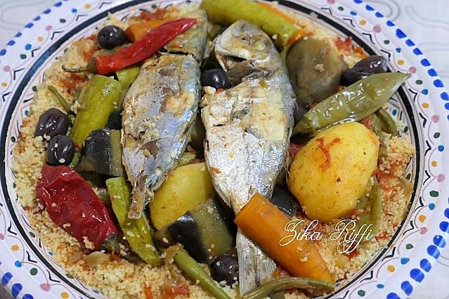 recette Couscous au poisson relevé sauce piquante- piments rouges forts frais et des légumes de saison