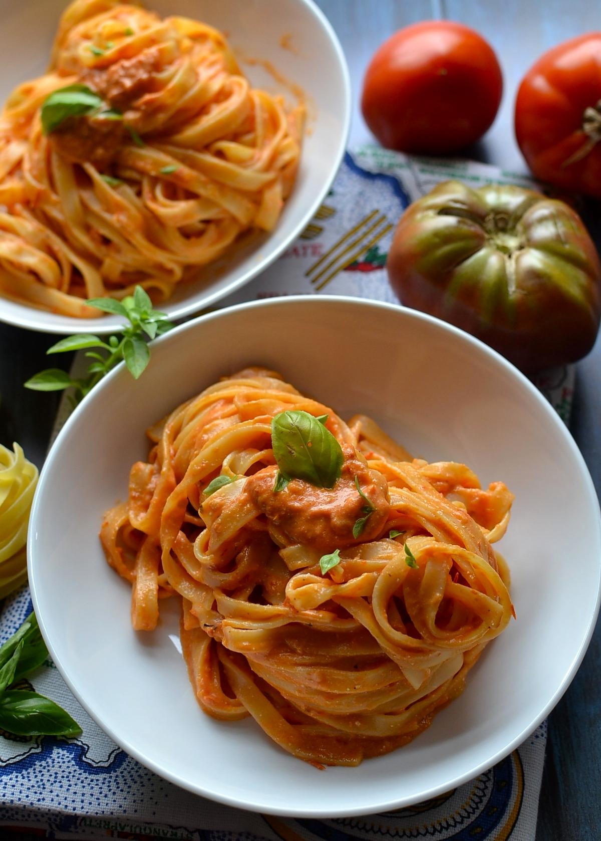 recette Tagliatelle sauce tomates poivron et féta