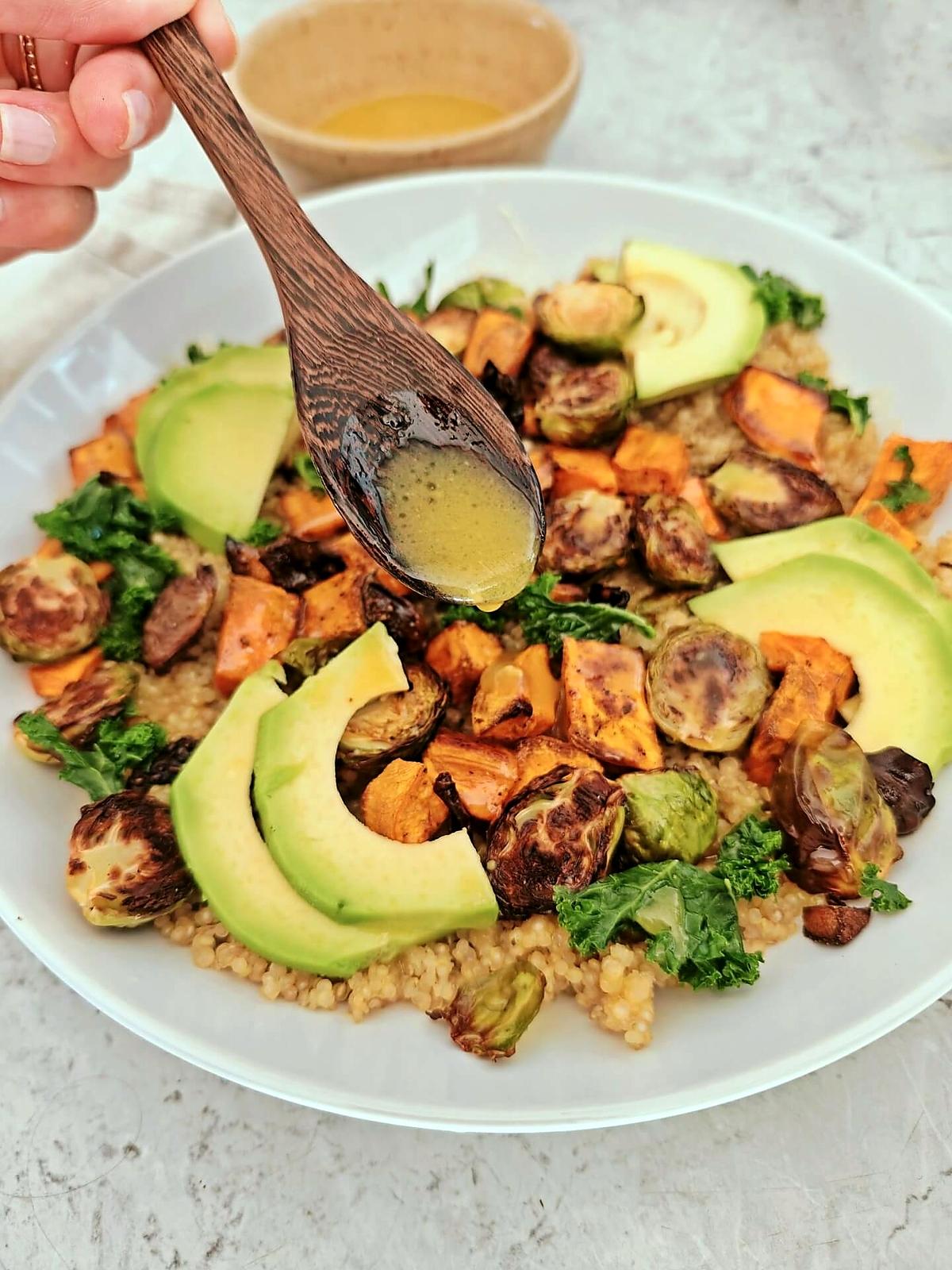 recette Salade de quinoa, choux de Bruxelles et patates douces