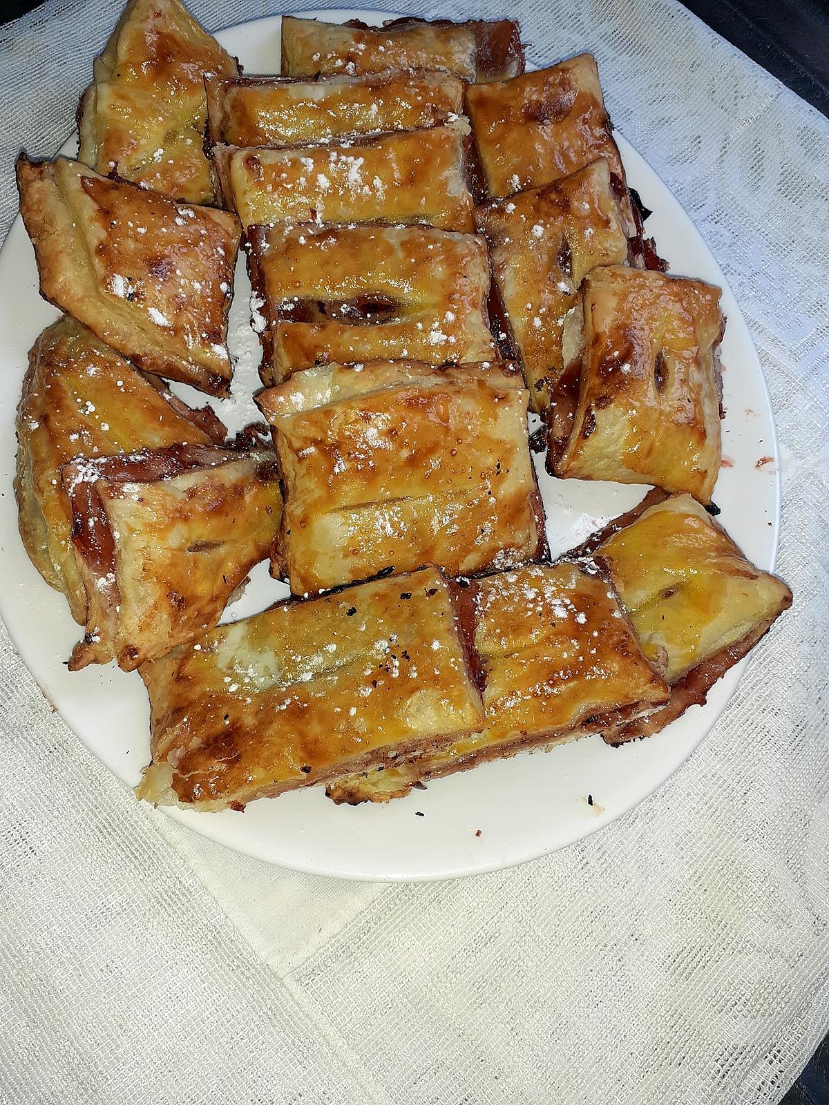 recette Feuilletès  à la confiture de fraises.