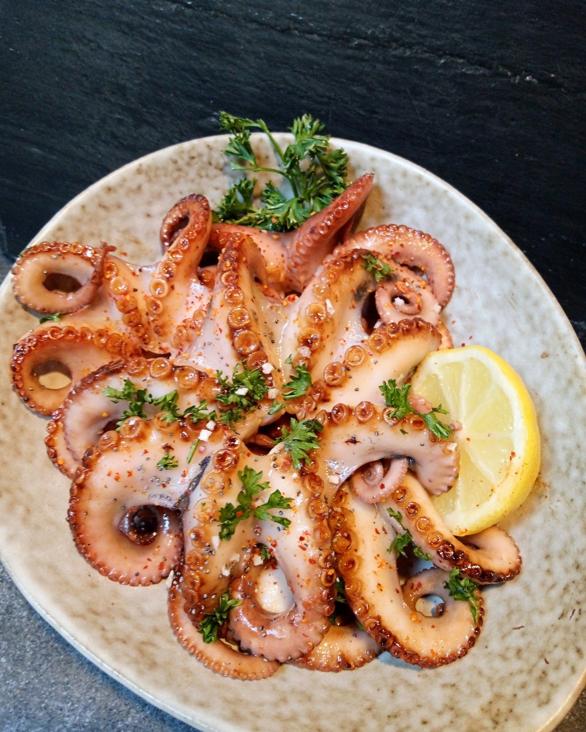 recette PETITS POULPES GRILLÉS  À LA GRECQUE