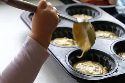 recette J'ai aidé mamy à faire des babas au rhum pour papy....