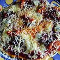 recette pizza au bleu d'auvergne et chorizo
