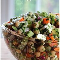 recette ~Salade de pois chiches, concombres et herbes fraîches~