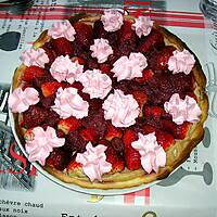 recette tarte fraises et framboises , crème patissière spéculoos.