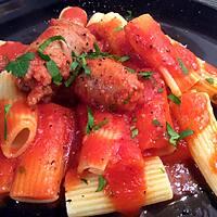 recette rigatonis en sauce rouge et saucisse italienne