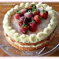 recette Layer cake aux fraises et chocolat blanc valrhona