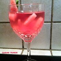 recette Punch glacé au vin rosé et pastèque