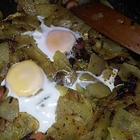 recette Pommes de terre sauté au curry saucisses de Strasbourg oeufs