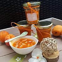 recette Confiture faites maison d'abricots et amandes effilés