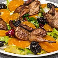 recette Salade de cailles à l'orange et aux pruneaux