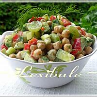 recette Salade de pois chiches rafraîchissante et sa vinaigrette crémeuse à l'aneth