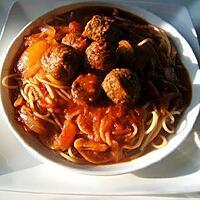 recette Spagetti aux boulettes sauce chili
