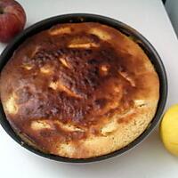 recette Gâteau aux pommes caramélisées-rhum au yaourt