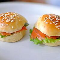 recette Mini hamburger au saumon pour apéro